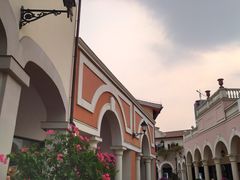 -佛罗伦萨小镇广佛名品奥特莱斯(疏港路店)