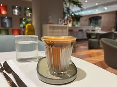 -潮一不贰·法式甜品·生日蛋糕·西式简餐(外滩店)