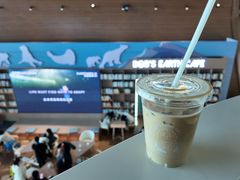 -抱抱地球咖啡馆(国家海洋博物馆店)
