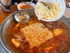 -喇喇排骨火锅·传统韩式脊骨汤(望京西园总店)