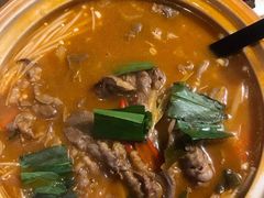 酸汤肥牛-滇越乘象云南餐厅(豆各庄店)