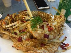 -覃记海鲜美食餐厅