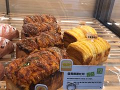 -奈雪的茶(百盛店)