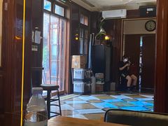 -麦落精酿啤酒餐吧(先农大院店)
