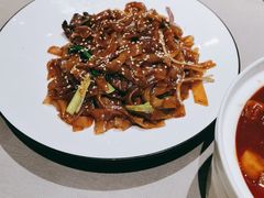 -尚一汤 广东炖汤(金桥国际店)