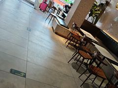 -德克士(亚中商城店)