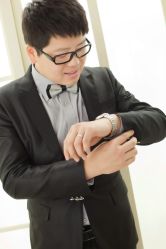 -唯一视觉婚纱摄影(李家村店)