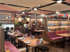-芭莉与彩虹西餐厅(成都合生汇店)