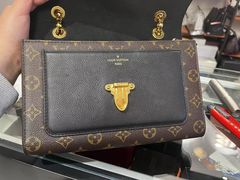 -小飞侠奢侈品回收 寄卖 养护(宝山宝龙广场店)