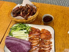 -品味斋片皮烤鸭(下沙宝龙店)