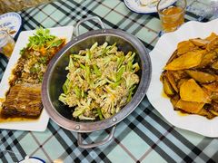 -六顺园清真回族饭店(工程街店)