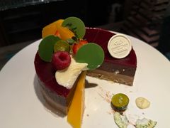-西安皇冠假日酒店·朱雀咖啡厅