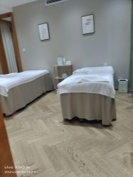 -HEYAN荷妍专业脱毛连锁机构