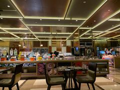 -大中华希尔顿酒店-念自助餐·嗨啤·小龙虾