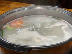 -风情丽江斑鱼火锅(孙家沟西南路80号店)