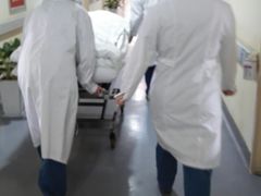 -上海远大心胸医院-地面停车场