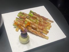 -忆江南·临江鱼馆