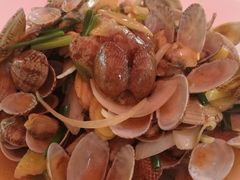 -范饭椰林川湘味海鲜·椰子鸡(三亚湾椰梦长廊店)