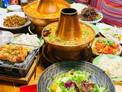 -雀舞云南菜(天津天河城购物中心店)