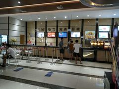 -哈艺时尚影城(海珠赤岗店)