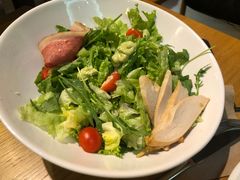 -文汇新民联合报业集团(上海报业大厦店)