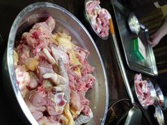 招牌菜柴火鸡-潭州老友灶台鸡·竹屋老灶(光明E城店)