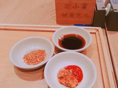 -刀小蛮半只鸡过桥米线(家乐福四元桥店)
