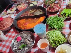 -赵美丽·重庆社区火锅·直营店(火车东站·中豪国际店)