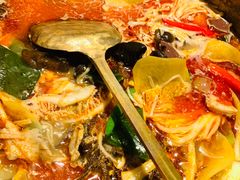 -毛肚向右·川渝毛肚王(经开永旺店)