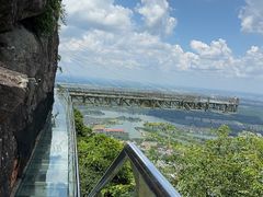 -海南白石岭旅游区