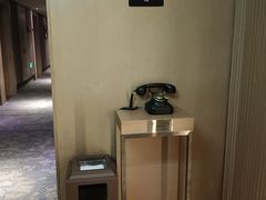 -上海外滩老码头亚朵酒店