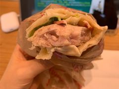 -Tims天好咖啡·贝果(东吴龙湖天街店)