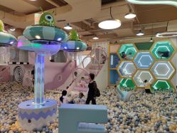 -多多淘儿童体验中心(重庆来福士店)