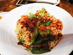 辣椒炒肉干挑面-万利记·长沙粉面小吃(8号仓店)