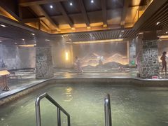 -长白山聚龙火山温泉