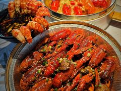 -巴厘龙虾·榜首油焖大虾(音乐学院·沿江酒馆店)