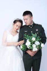 -施华洛婚纱摄影会所(范阳中路店)