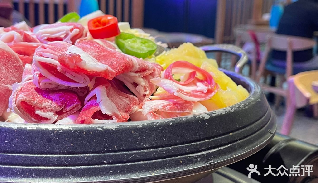 天冷了适合吃韩式火锅啦[调皮]