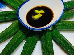 -肉神潮汕卤鹅