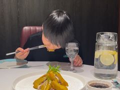 -鱼翅楼·津派砂锅鱼翅(水上公园店)