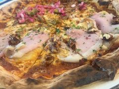 火鸡三文鱼双拼披萨-PIZZA BIANCA(万象城店)