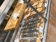 -苹果花园(南泉路店)