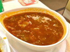 番茄牛肉通粉-香港新发烧腊茶餐厅(万象店)