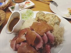 -皇冠自酿啤酒坊(中国红街5号楼店)