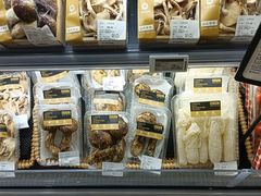 -Olé精品超市(广州太古汇店)