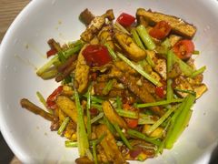 芹菜香干-建辉湖南土菜馆(南大街店)