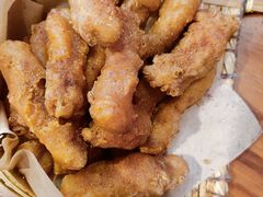 -爆炸头阿姨小四川正宗川味小吃(无任何分店)