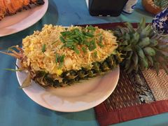 -Pakwan Restaurant & Bar
