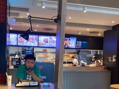 大堂-肯德基(殷巷苏果店)