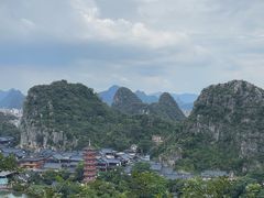 -叠彩山景区